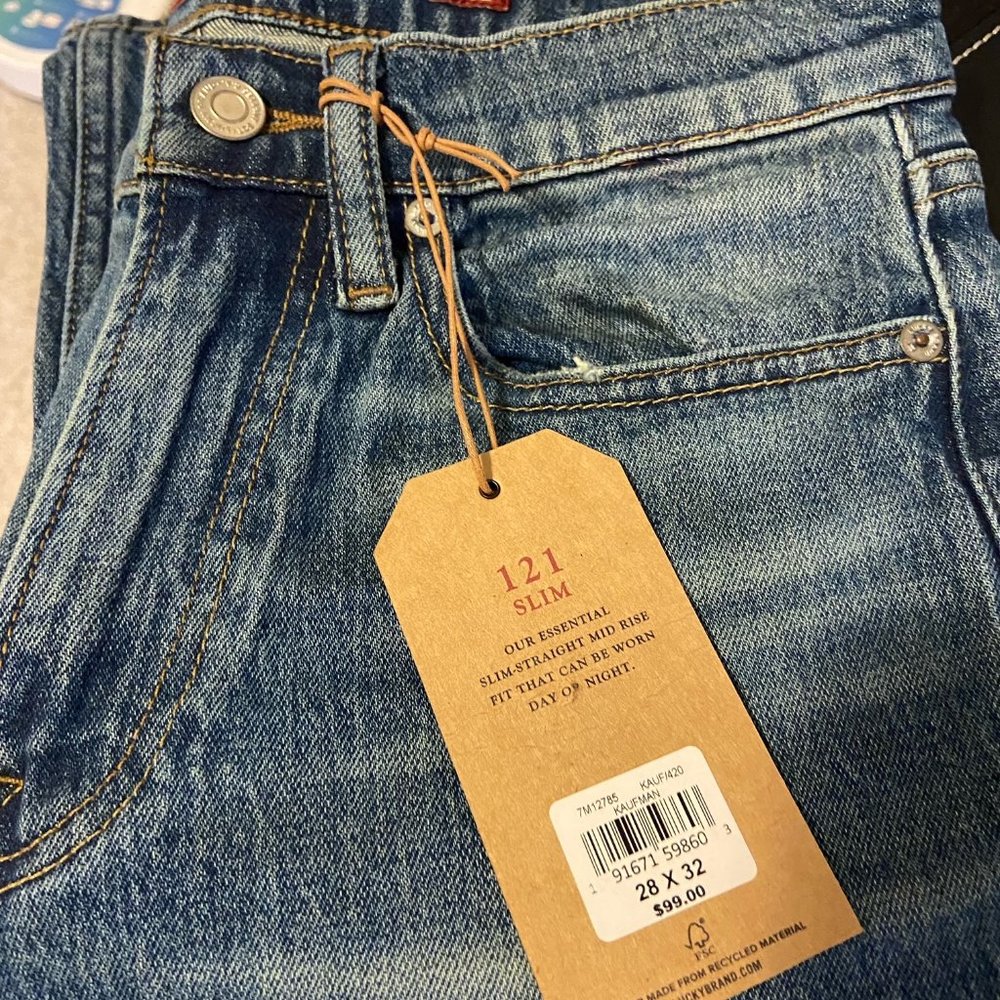 Men's Lucky Jeans 121 Slim 28x32 NWT